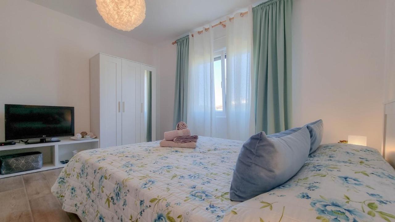 Ester Novigrad Istria Buitenkant foto